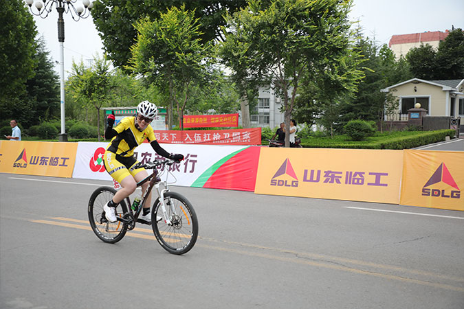 “米兰·(milan)中国官网入口杯”“红色之旅 逐梦骑行”全国革命老区自行车挑战赛